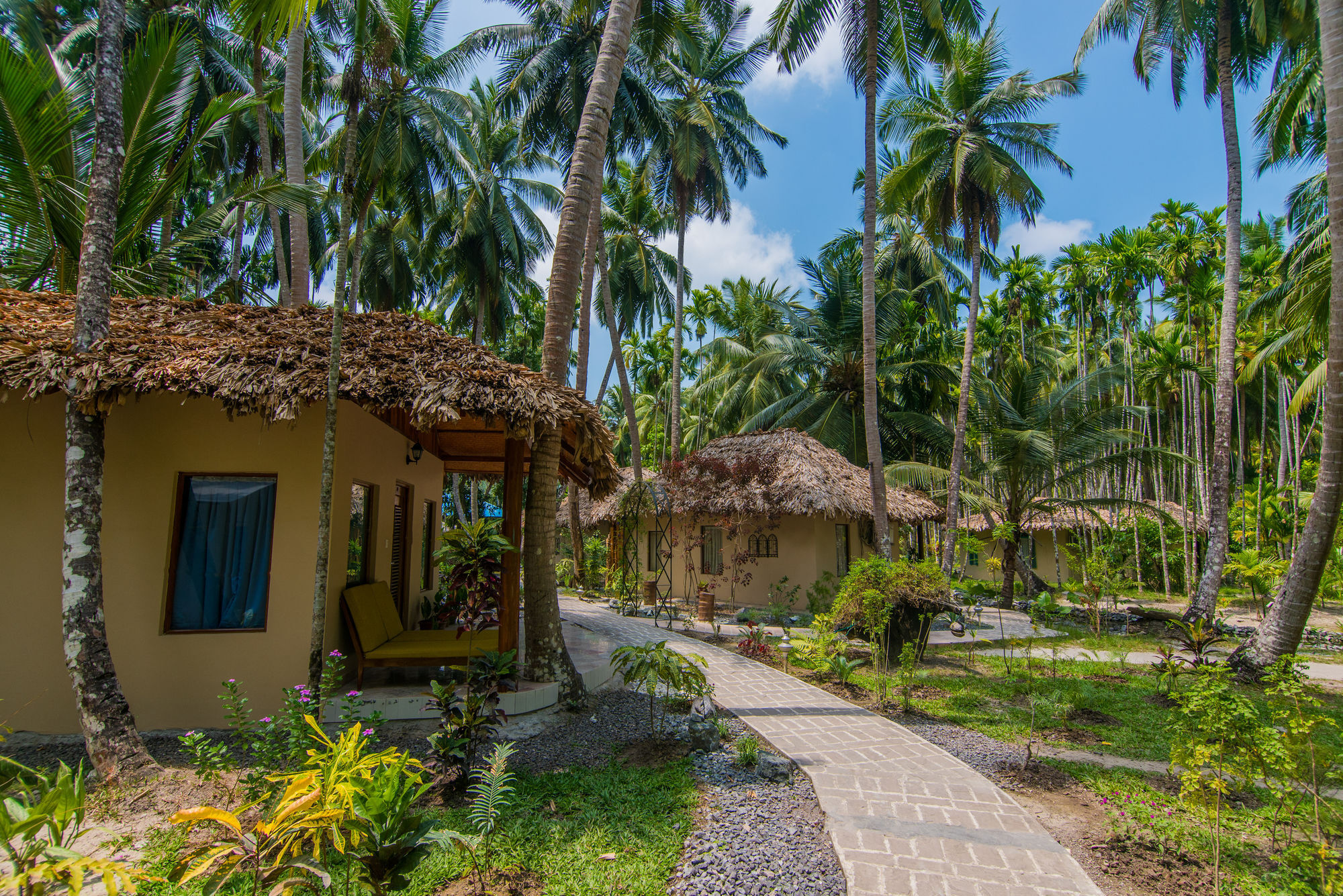 Munjoh Ocean Resort Kala Pathar Beach Exterior photo